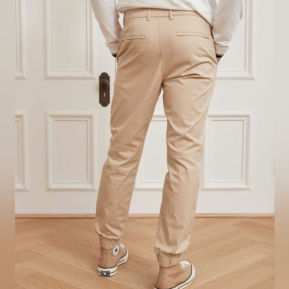 RW&CO Men’s Light Beige Commuter Joggers Slim Fit Size 29x30 - Picture 2 of 8